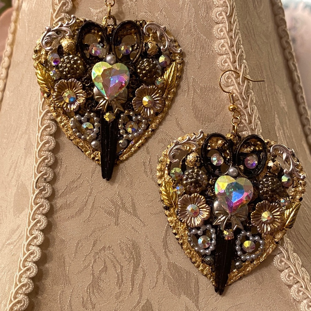 Scissor earrings